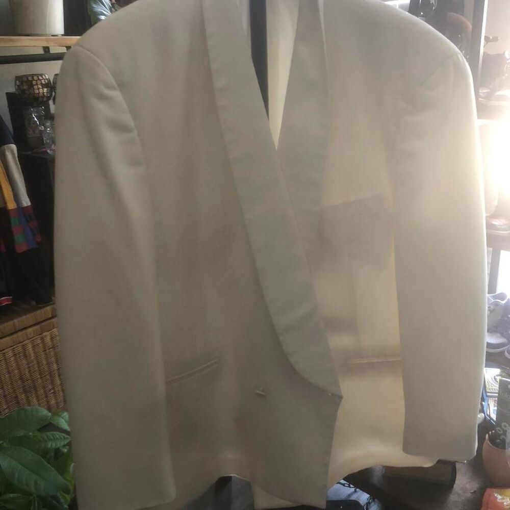 after six off white cream a6de